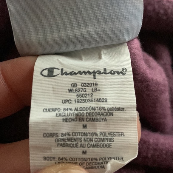 Champion Plum Fleece Reverse Weave C Logo Crop Crewneck Drop Shoulder Sweatshirt - Picture 16 of 16